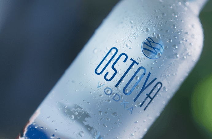 Etykieta wódki Ostoya Vodka